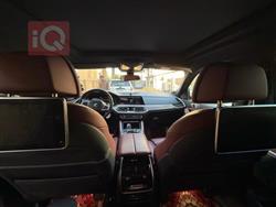 بی ئێم دەبڵیو X6